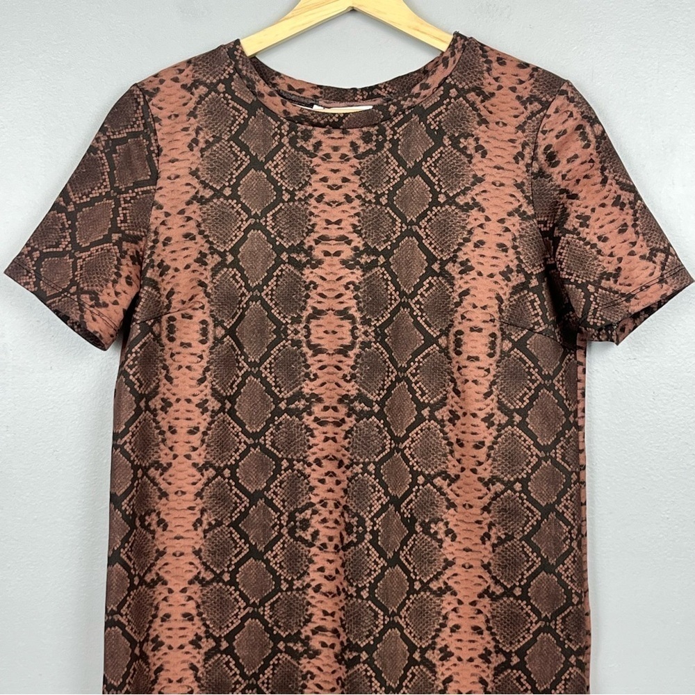 NWT Zara Trafaluc brown faux suede snake skin print mini shift dress, small. - Picture 4 of 10